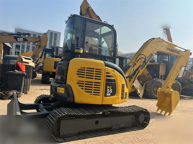 KOMATSU PC55MR-2 - Mini pelle: photos 2 KOMATSU PC55MR-2 - Mini pelle: photos 2