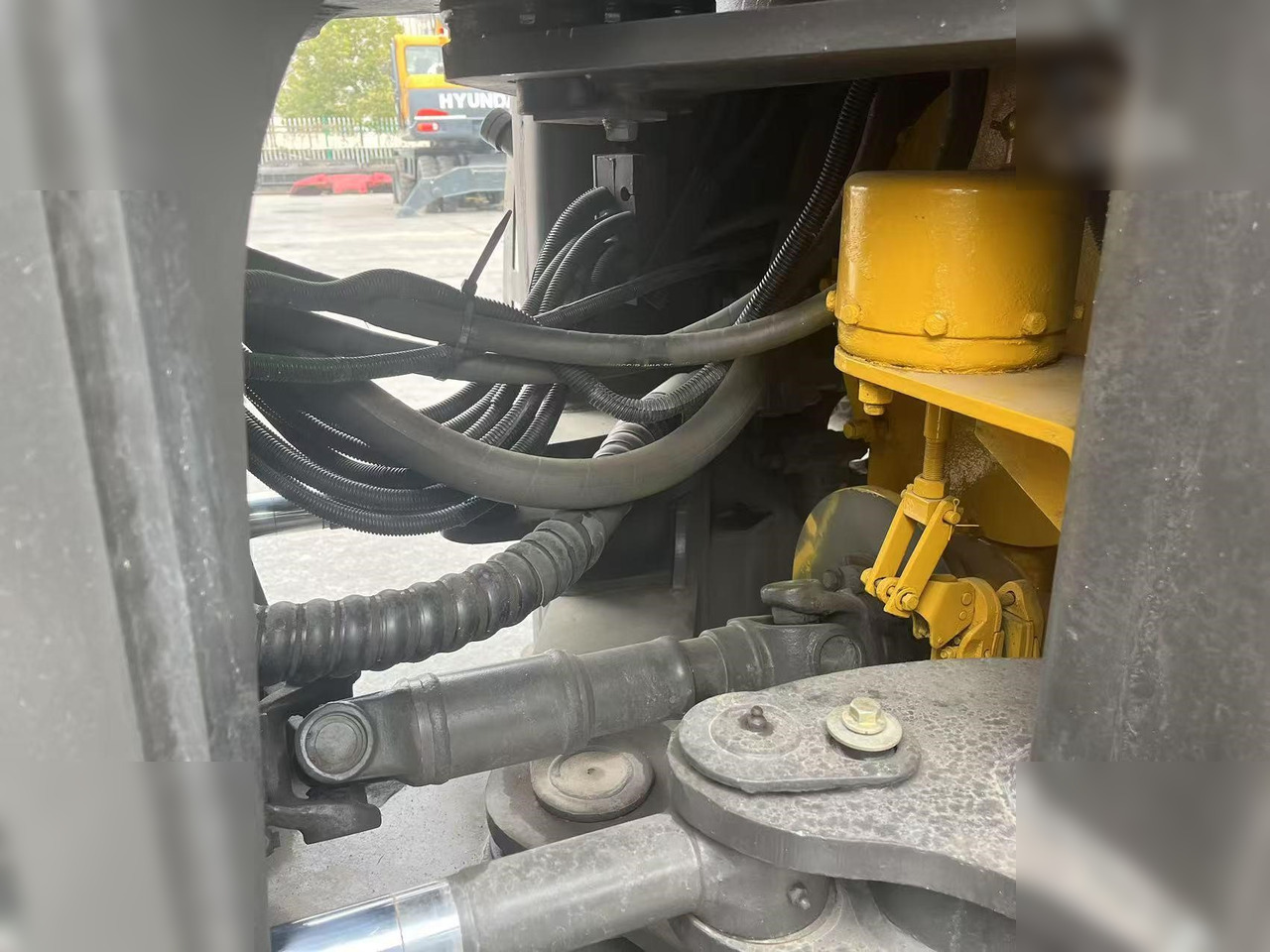 Chargeuse sur pneus SDLG L956F: photos 8 Chargeuse sur pneus SDLG L956F: photos 8