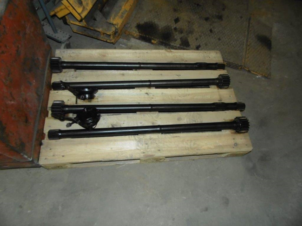 Volvo Dumper Diff+drivaxlar+nav A 25 - Demi arbre pour Engins de chantier: photos 1 Volvo Dumper Diff+drivaxlar+nav A 25 - Demi arbre pour Engins de chantier: photos 1