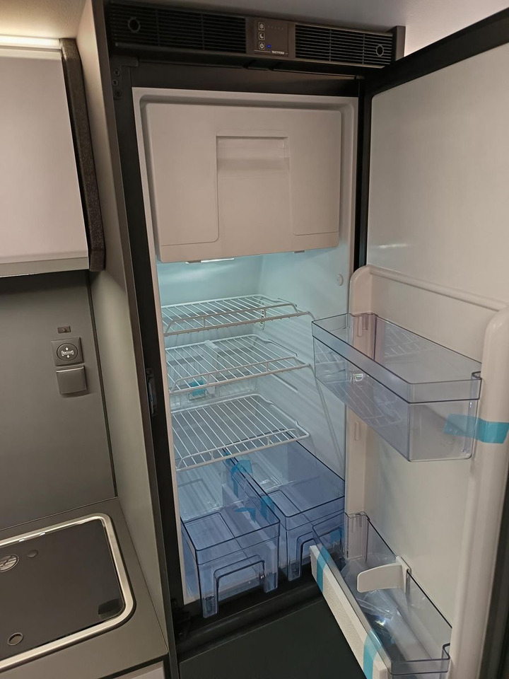 Fourgon aménagé Adria Twin Edition 640 SGX Maxi 132kW*LED*HUBBETT*: photos 20 Fourgon aménagé Adria Twin Edition 640 SGX Maxi 132kW*LED*HUBBETT*: photos 20