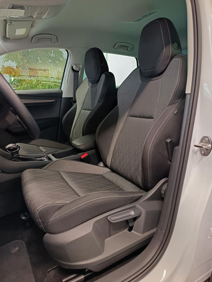 SUV Skoda Karoq Style 1,5TSI DSG*AHK-VORBER*NAVI*LED*R-KAM: photos 15