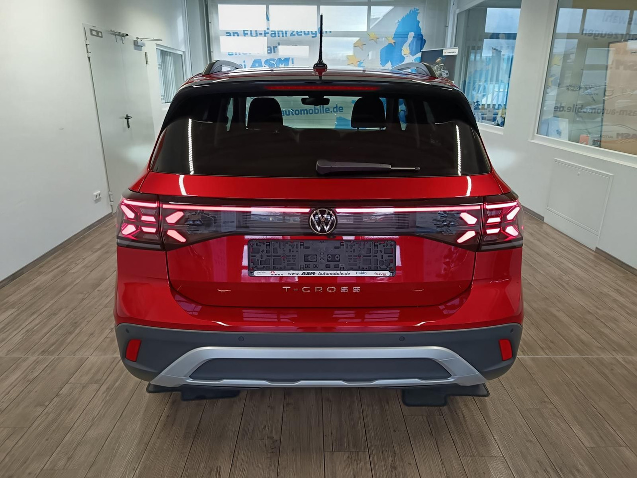 Volkswagen T-Cross Life 1.5 TSI DSG*AHK*MATRIX LED*ACC*SHZ* - SUV: photos 5 Volkswagen T-Cross Life 1.5 TSI DSG*AHK*MATRIX LED*ACC*SHZ* - SUV: photos 5