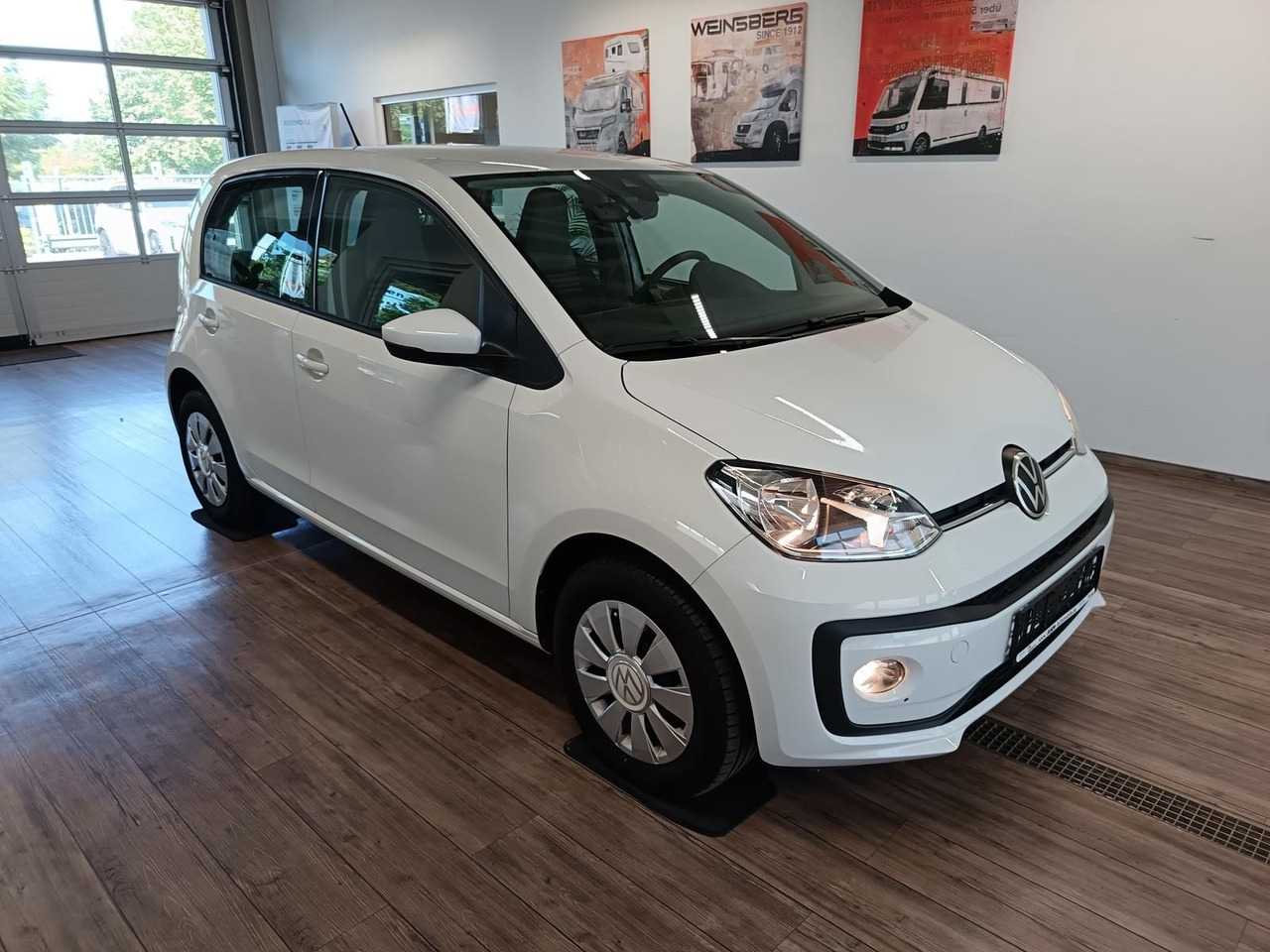 Volkswagen up! move up! 1.0*R-KAM*PDC*SHZ*MAPS+MORE*DAB*NSW - Voiture: photos 3 Volkswagen up! move up! 1.0*R-KAM*PDC*SHZ*MAPS+MORE*DAB*NSW - Voiture: photos 3