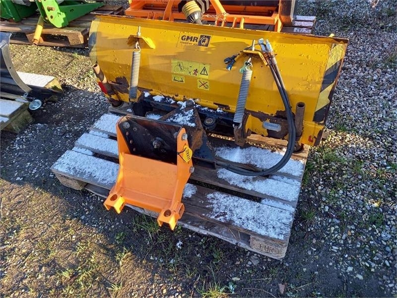 GMR FS1300L Med Stiga Titan ophæng - Lame à neige pour Machine agricole: photos 4 GMR FS1300L Med Stiga Titan ophæng - Lame à neige pour Machine agricole: photos 4