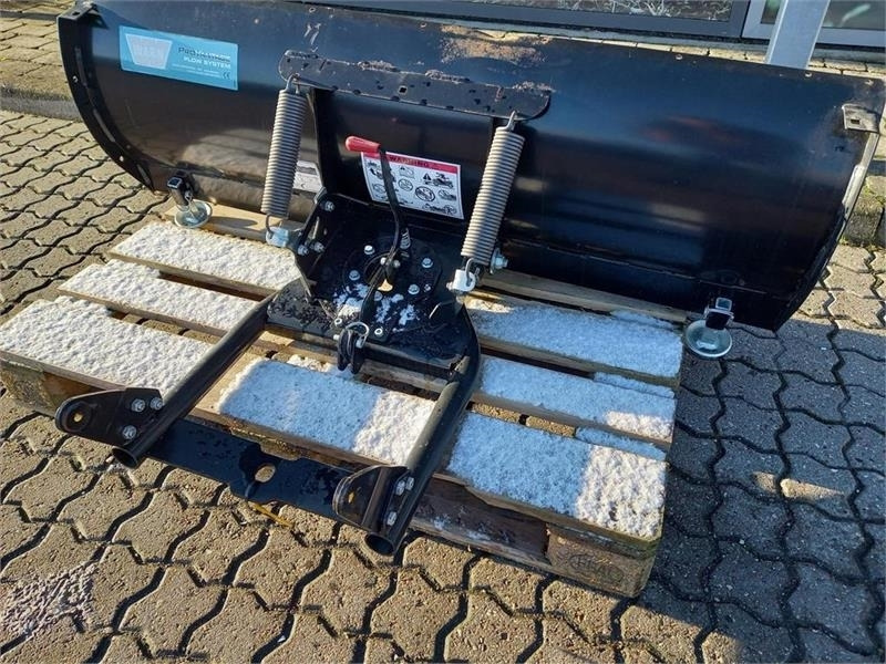 - - - Warn - Lame à neige pour Machine agricole: photos 5 - - - Warn - Lame à neige pour Machine agricole: photos 5