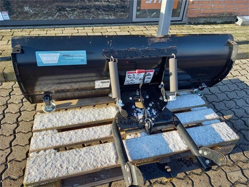 - - - Warn - Lame à neige pour Machine agricole: photos 2 - - - Warn - Lame à neige pour Machine agricole: photos 2