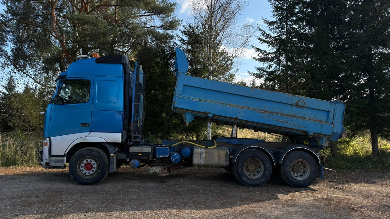 VOLVO FH12 - Camion benne: photos 2 VOLVO FH12 - Camion benne: photos 2