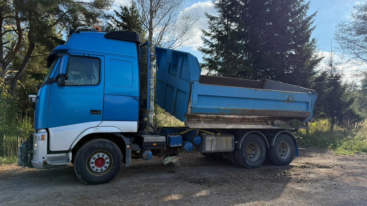 VOLVO FH12 - Camion benne: photos 3 VOLVO FH12 - Camion benne: photos 3