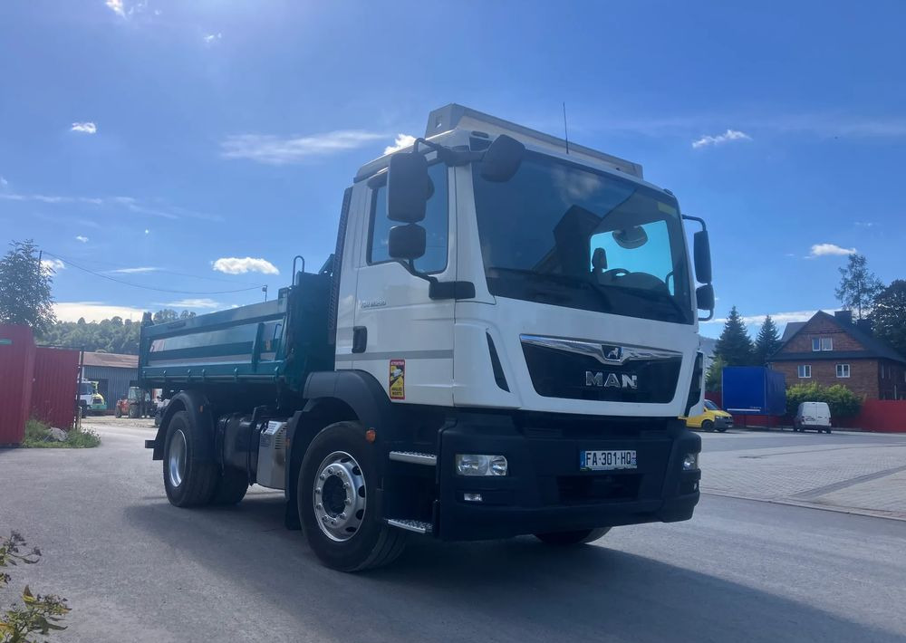 MAN MAN TGM 18.290 kiper MEILLER wywrotka blokada mostu - Camion benne: photos 3 MAN MAN TGM 18.290 kiper MEILLER wywrotka blokada mostu - Camion benne: photos 3