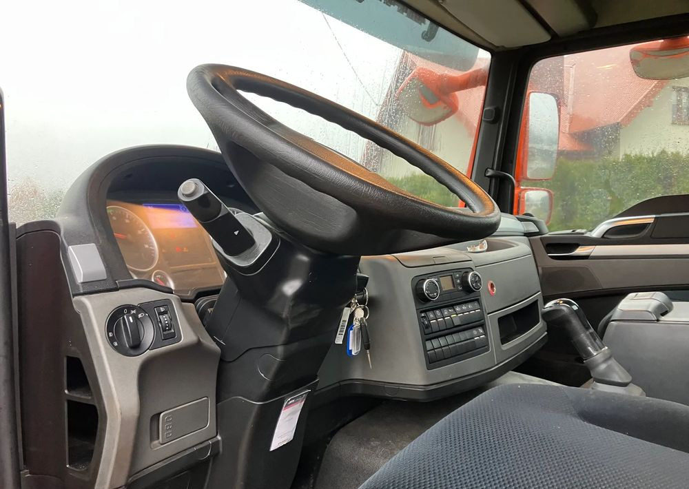 MAN Man TGM 12.250 euro 6 ramo do zabudowy Pomoc drogowa laweta kiper - Châssis cabine: photos 5 MAN Man TGM 12.250 euro 6 ramo do zabudowy Pomoc drogowa laweta kiper - Châssis cabine: photos 5