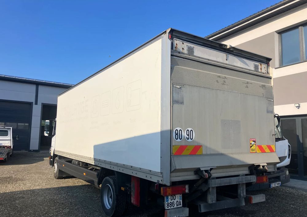 Mercedes-Benz Atego 1218  kurierka kontener - Camion fourgon: photos 3 Mercedes-Benz Atego 1218  kurierka kontener - Camion fourgon: photos 3