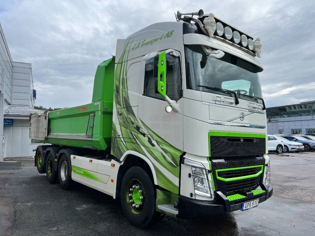 Volvo FH 8*4 - Camion benne: photos 2 Volvo FH 8*4 - Camion benne: photos 2
