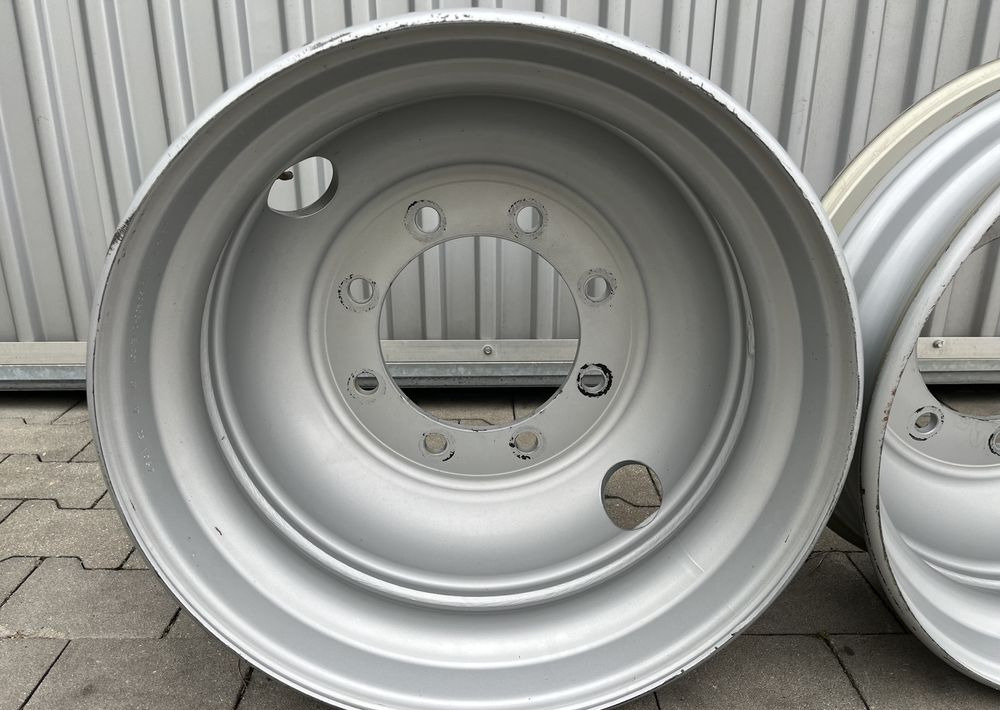 Felgi stalowe 22.5” x 7.5 jak NOWE maxion alive - Jante pour Camion: photos 2 Felgi stalowe 22.5” x 7.5 jak NOWE maxion alive - Jante pour Camion: photos 2