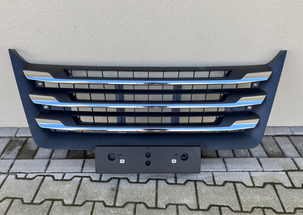 Grill MAN TG3 TGX nowy model chrom atrapa gril - Carrosserie et extérieur pour Camion: photos 1 Grill MAN TG3 TGX nowy model chrom atrapa gril - Carrosserie et extérieur pour Camion: photos 1