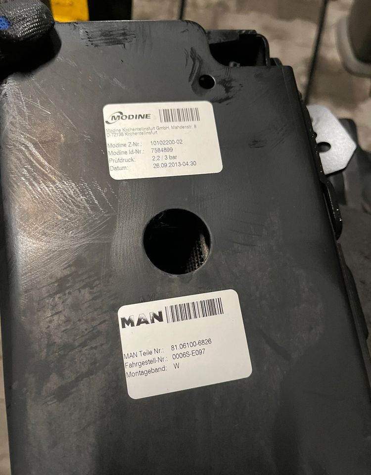 Komplet chłodnic MAN TGS euro 6 chłodnice niskie - Système de refroidissement pour Camion: photos 3 Komplet chłodnic MAN TGS euro 6 chłodnice niskie - Système de refroidissement pour Camion: photos 3