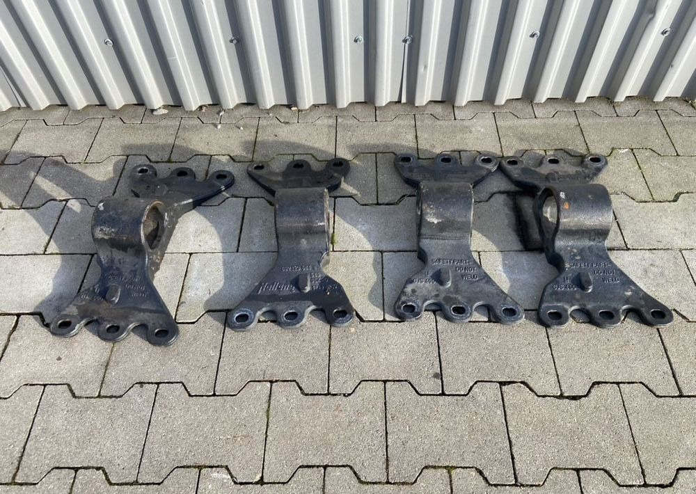 Łapy siodła SAF Holland mocowanie wspornik - Carrosserie et extérieur: photos 1 Łapy siodła SAF Holland mocowanie wspornik - Carrosserie et extérieur: photos 1