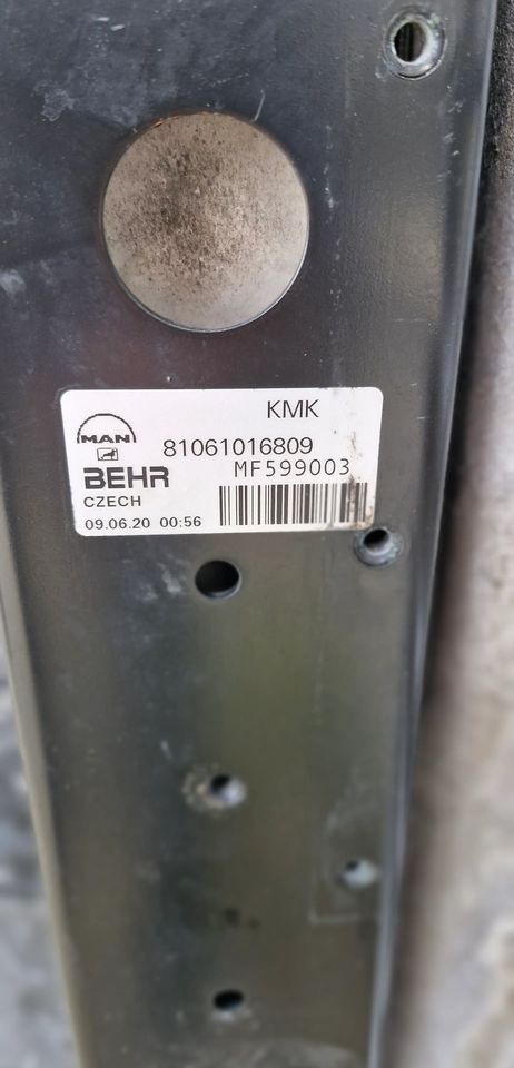 MAN TG3 TGX CHŁODNICA KOMPLET CHŁODNIC - Système de refroidissement: photos 3 MAN TG3 TGX CHŁODNICA KOMPLET CHŁODNIC - Système de refroidissement: photos 3