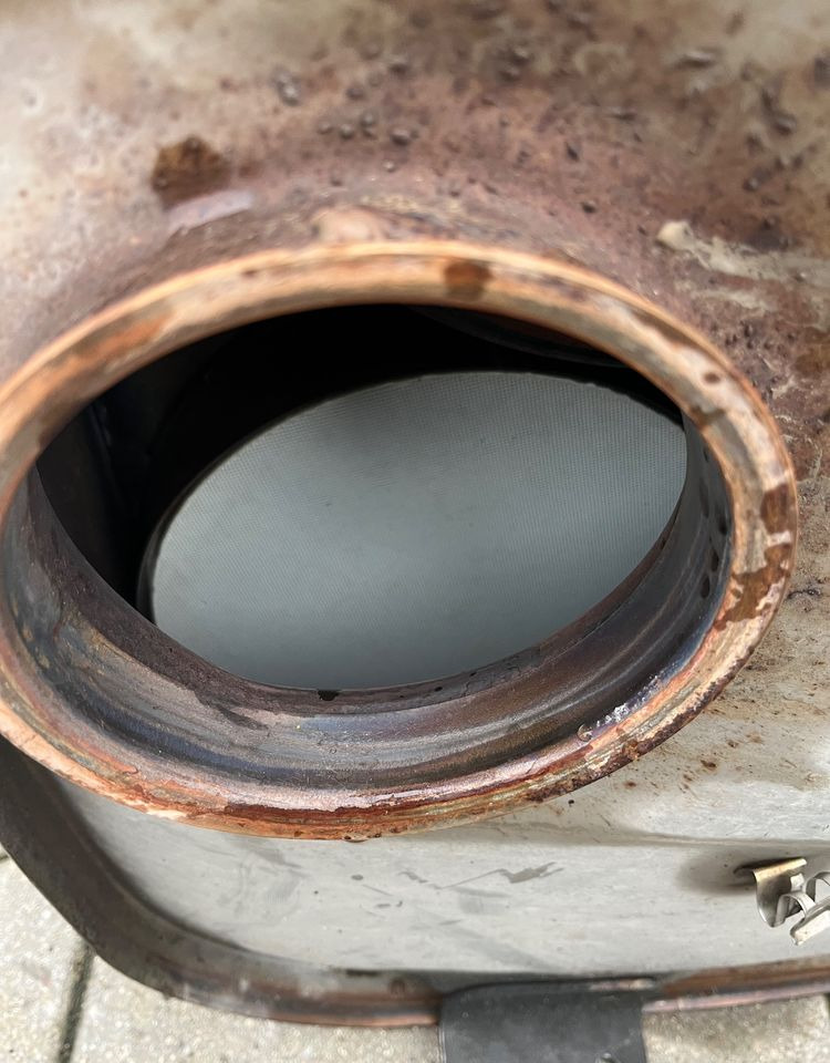 Obudowa katalizatora Volvo FH 4 katalizator puszka - Pièces de rechange pour Camion: photos 5 Obudowa katalizatora Volvo FH 4 katalizator puszka - Pièces de rechange pour Camion: photos 5