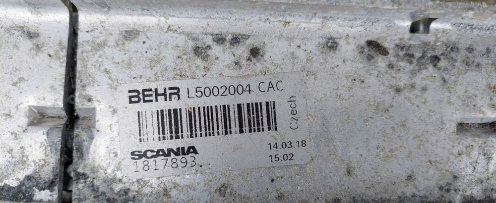 SCANIA R CHŁODNICA POWIETRZA INTERCOOLER 1817893 - Intercooler pour Camion: photos 3 SCANIA R CHŁODNICA POWIETRZA INTERCOOLER 1817893 - Intercooler pour Camion: photos 3