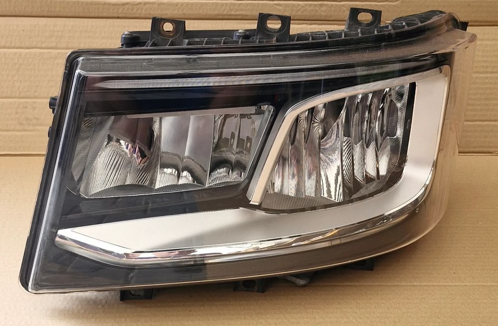 SCANIA R S P G LAMPA LED PRZEDNIA LEWA 2674390 2655848 - Lumière/ Éclairage pour Camion: photos 1 SCANIA R S P G LAMPA LED PRZEDNIA LEWA 2674390 2655848 - Lumière/ Éclairage pour Camion: photos 1