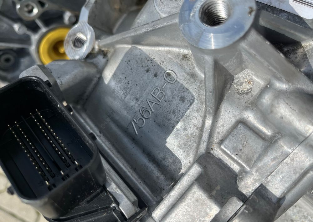 Skrzynia biegów Fiat Ducato automat nowy model - Boîte de vitesse pour Véhicule utilitaire: photos 5 Skrzynia biegów Fiat Ducato automat nowy model - Boîte de vitesse pour Véhicule utilitaire: photos 5