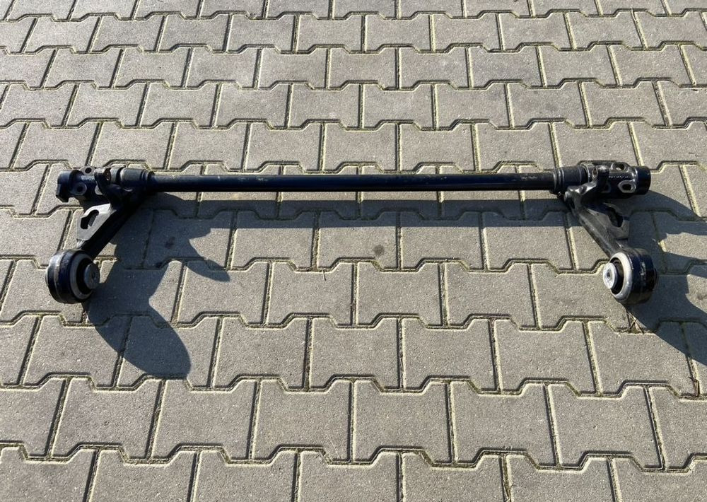 Wywrot Volvo FH 4 FH5 belka wywrotu zawieszenie - Suspension de cabine pour Camion: photos 1 Wywrot Volvo FH 4 FH5 belka wywrotu zawieszenie - Suspension de cabine pour Camion: photos 1