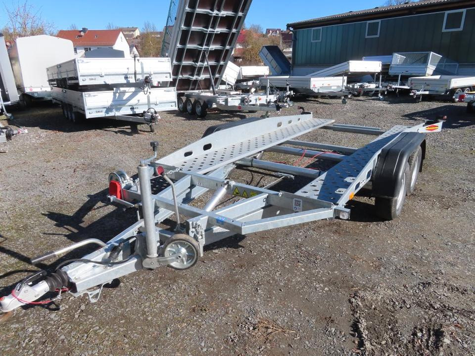 Böckmann, Autotransporter, 2,7 to. kippbar, 100 km, PKW Anhänger - Remorque porte-voitures: photos 4 Böckmann, Autotransporter, 2,7 to. kippbar, 100 km, PKW Anhänger - Remorque porte-voitures: photos 4