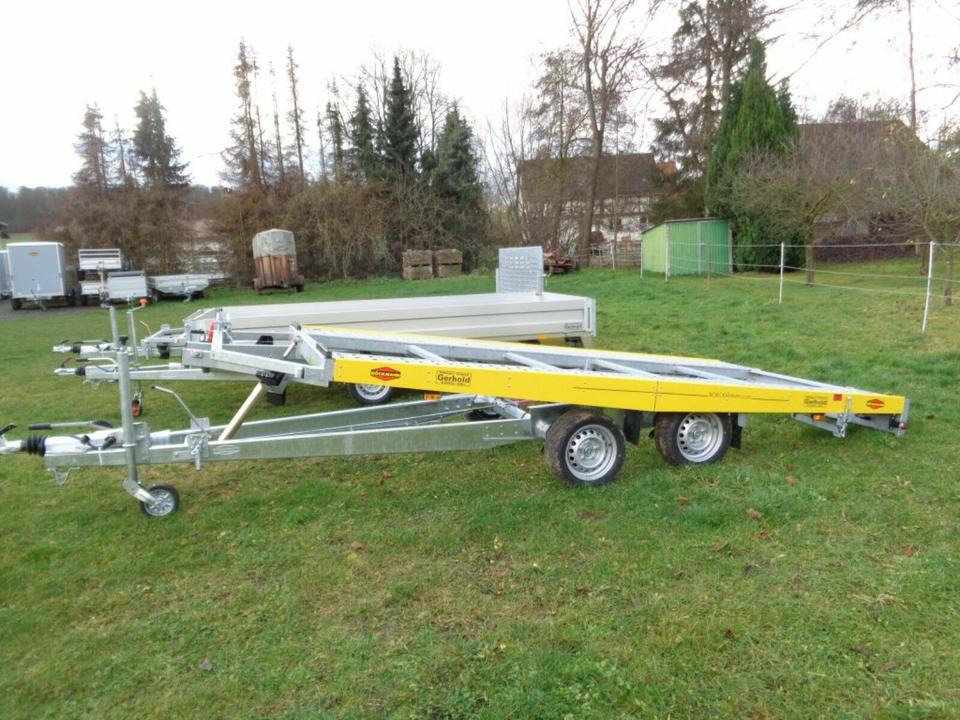 Böckmann PKW-Anhänger, Autotransporter, 3,5to. kippbar, 100 km/h - Remorque porte-voitures: photos 1 Böckmann PKW-Anhänger, Autotransporter, 3,5to. kippbar, 100 km/h - Remorque porte-voitures: photos 1