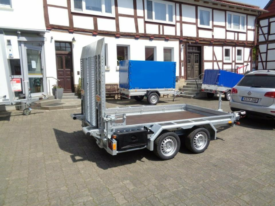Böckmann PKW-Anhänger, Baumaschinentransporter, 2,7 to. 100 km/h - Remorque porte engin: photos 4 Böckmann PKW-Anhänger, Baumaschinentransporter, 2,7 to. 100 km/h - Remorque porte engin: photos 4