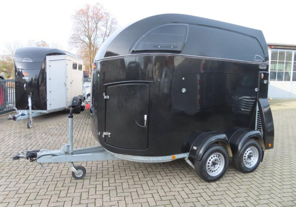 Pferdeanhänger Böckmann Master, Aluboden Sattelkammer 100 Km/h - Van chevaux: photos 4 Pferdeanhänger Böckmann Master, Aluboden Sattelkammer 100 Km/h - Van chevaux: photos 4