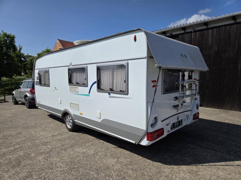 Wohnwagen Hymer Top Ausstattung Mover Vohrzelt 4x Schlafplätze WC - Caravane: photos 3 Wohnwagen Hymer Top Ausstattung Mover Vohrzelt 4x Schlafplätze WC - Caravane: photos 3