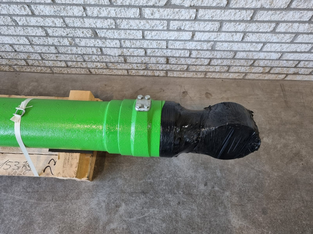 Sennebogen 870 Cylinder + 835 C boom + stick cylinder - Vérin hydraulique pour Pelle de manutention: photos 4 Sennebogen 870 Cylinder + 835 C boom + stick cylinder - Vérin hydraulique pour Pelle de manutention: photos 4