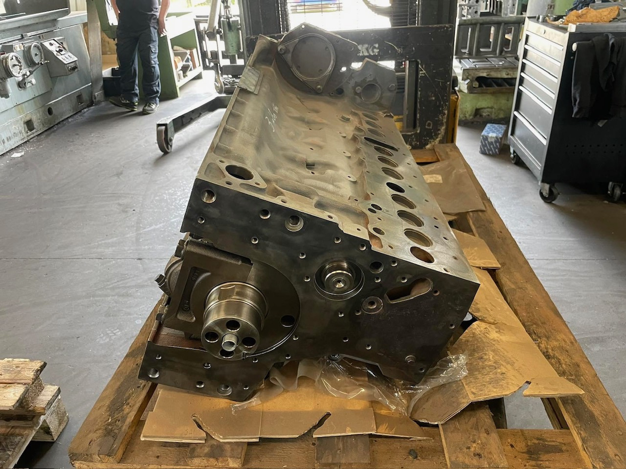 Deutz TCD 2012 L06 2V remanufactured short engine - Moteur pour Matériel industriel: photos 4 Deutz TCD 2012 L06 2V remanufactured short engine - Moteur pour Matériel industriel: photos 4