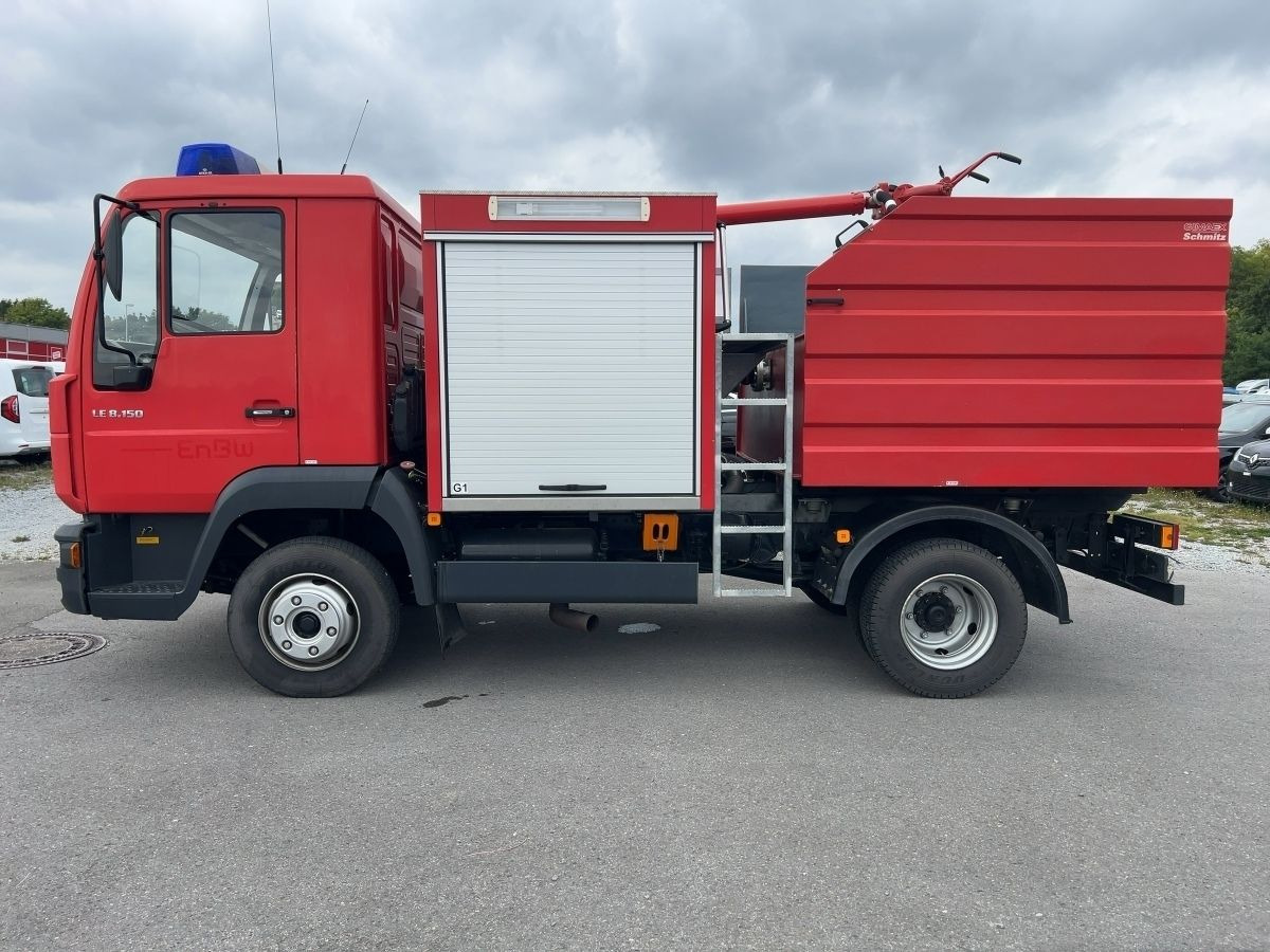 MAN LE 8150 4x2 Löschfahrzeug/Feuerwehr/Wassertank - Camion: photos 2 MAN LE 8150 4x2 Löschfahrzeug/Feuerwehr/Wassertank - Camion: photos 2