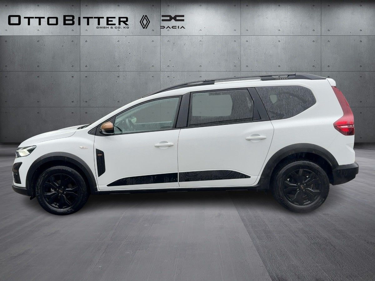 Dacia Jogger Extreme TCe110 5-Sitzer NAVI/RESERVERAD - Voiture break: photos 2 Dacia Jogger Extreme TCe110 5-Sitzer NAVI/RESERVERAD - Voiture break: photos 2