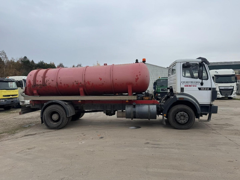 Mercedes-Benz SK 1824 (10.000 L / GRAND PONT / LAMES / V6 MOTEUR / PARFAIT ETAT) - Camion hydrocureur: photos 4 Mercedes-Benz SK 1824 (10.000 L / GRAND PONT / LAMES / V6 MOTEUR / PARFAIT ETAT) - Camion hydrocureur: photos 4