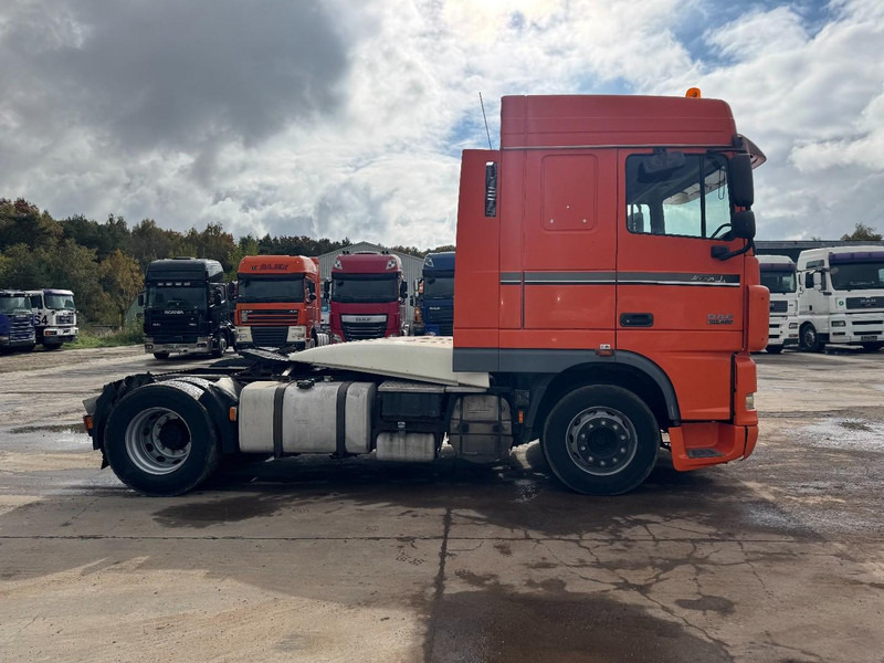DAF 105 XF 460 Space Cab (MANUAL GEARBOX / BOITE MANUELLE) - Tracteur routier: photos 4 DAF 105 XF 460 Space Cab (MANUAL GEARBOX / BOITE MANUELLE) - Tracteur routier: photos 4