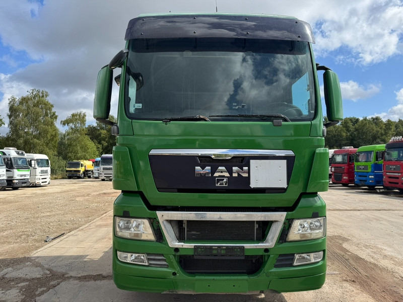 MAN TGX 18.440 (MANUAL GEARBOX / BOITE MANUELLE / RETARDER) - Tracteur routier: photos 2 MAN TGX 18.440 (MANUAL GEARBOX / BOITE MANUELLE / RETARDER) - Tracteur routier: photos 2