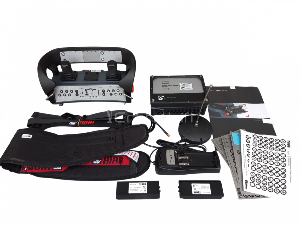 Zestaw sterowania radiowego 4 osiowy 2 joystick 4547582 XSDrive radio HIAB - Levier de vitesse pour Grue auxiliaire: photos 2 Zestaw sterowania radiowego 4 osiowy 2 joystick 4547582 XSDrive radio HIAB - Levier de vitesse pour Grue auxiliaire: photos 2