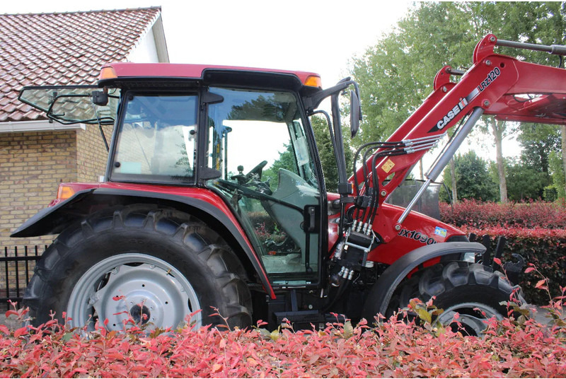 Case IH JX 1090 U - Tracteur agricole: photos 3 Case IH JX 1090 U - Tracteur agricole: photos 3