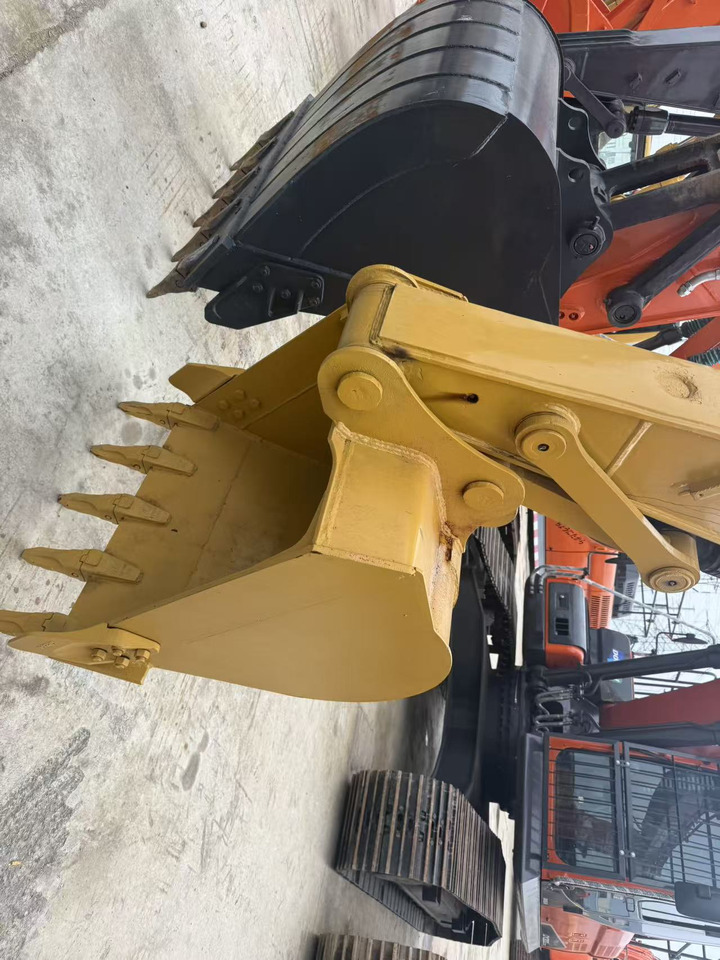 Pelle sur chenille CATERPILLAR 312D: photos 12 Pelle sur chenille CATERPILLAR 312D: photos 12