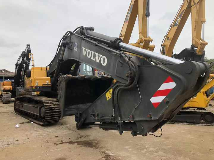 Good Condition VOLVO EC480DL Excavator Low Price Large Hydraulic Crawler Excavator volvo 480dl for Sale - Pelle: photos 2 Good Condition VOLVO EC480DL Excavator Low Price Large Hydraulic Crawler Excavator volvo 480dl for Sale - Pelle: photos 2