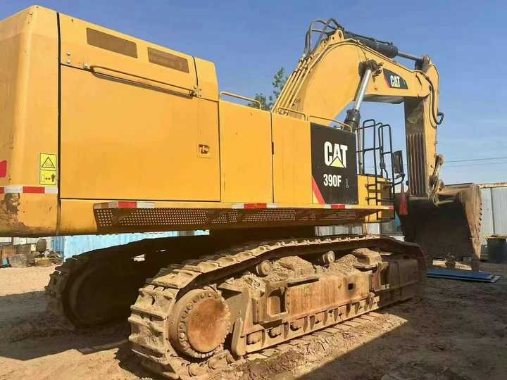 Used Caterpillar 390F Hydraulic Excavator Large Heavy Construction Machinery Cat390F Excavator in Very Good Condition for Sale - Pelle sur chenille: photos 2 Used Caterpillar 390F Hydraulic Excavator Large Heavy Construction Machinery Cat390F Excavator in Very Good Condition for Sale - Pelle sur chenille: photos 2
