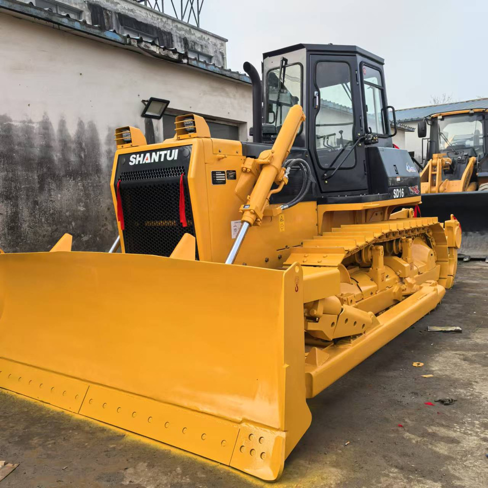 Shantui SD16 - Bulldozer: photos 3 Shantui SD16 - Bulldozer: photos 3