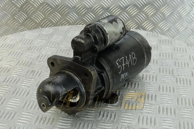 Bosch 2339402139 - Démarreur pour Engins de chantier: photos 1 Bosch 2339402139 - Démarreur pour Engins de chantier: photos 1