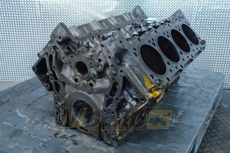 Cummins AR61138 - Bloc-cylindres pour Engins de chantier: photos 1 Cummins AR61138 - Bloc-cylindres pour Engins de chantier: photos 1