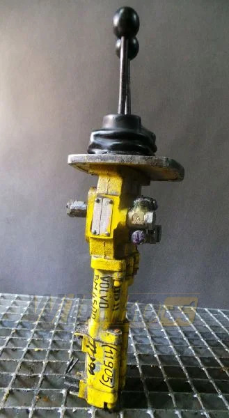 Hydreco V0605ABG50L123035/A/82 - Valve hydraulique pour Engins de chantier: photos 2 Hydreco V0605ABG50L123035/A/82 - Valve hydraulique pour Engins de chantier: photos 2