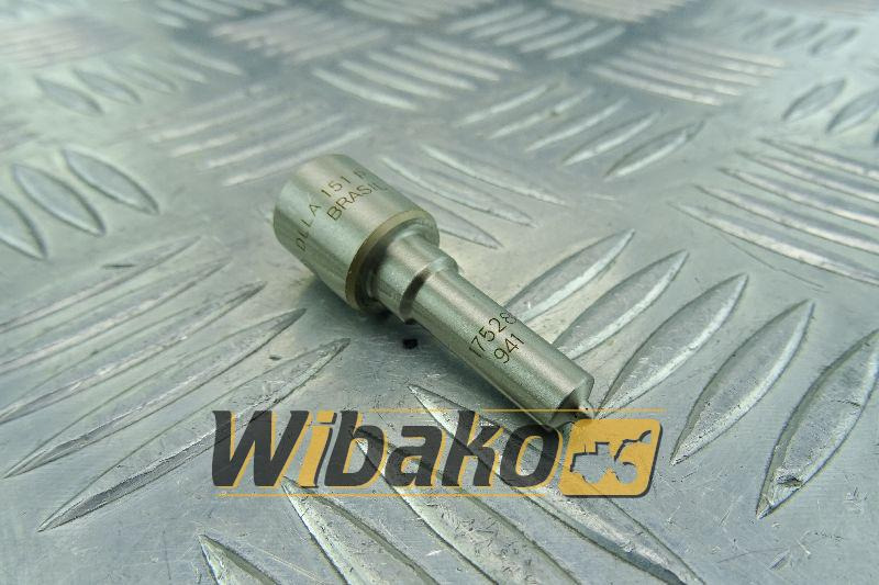 Injector nozzle Deutz 1013 FC 02112387 / 02112613 - Injecteur pour Engins de chantier: photos 1 Injector nozzle Deutz 1013 FC 02112387 / 02112613 - Injecteur pour Engins de chantier: photos 1