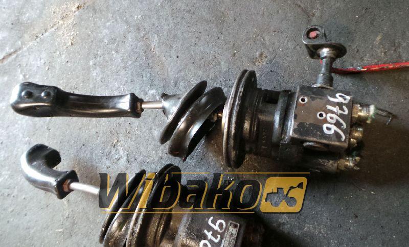 Joystick O&K 1598180 - Cabine et intérieur pour Engins de chantier: photos 1 Joystick O&K 1598180 - Cabine et intérieur pour Engins de chantier: photos 1