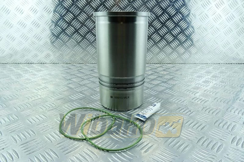 Kolbenschmidt TCD7.8 / D8H 89915110 - Pistons/ Anneaux/ Manchons pour Engins de chantier: photos 2 Kolbenschmidt TCD7.8 / D8H 89915110 - Pistons/ Anneaux/ Manchons pour Engins de chantier: photos 2